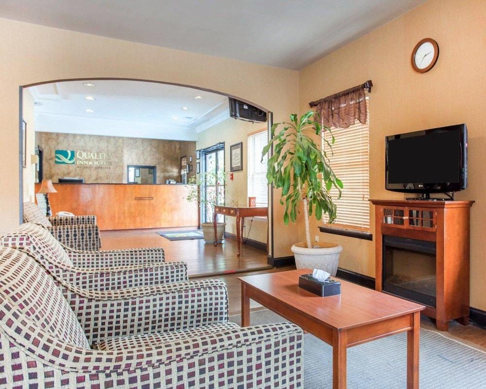 Quality Inn & Suites Lexington Luaran gambar