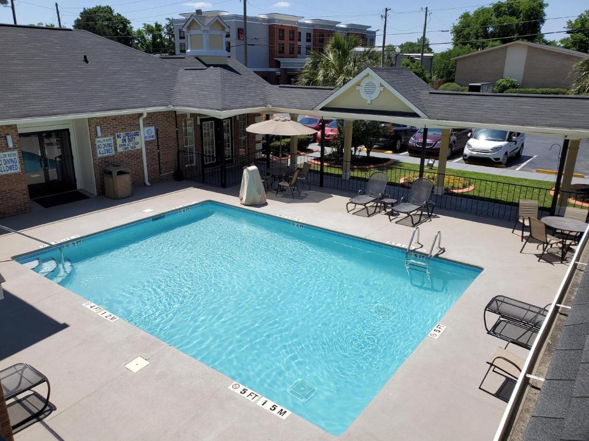 Quality Inn & Suites Lexington Luaran gambar