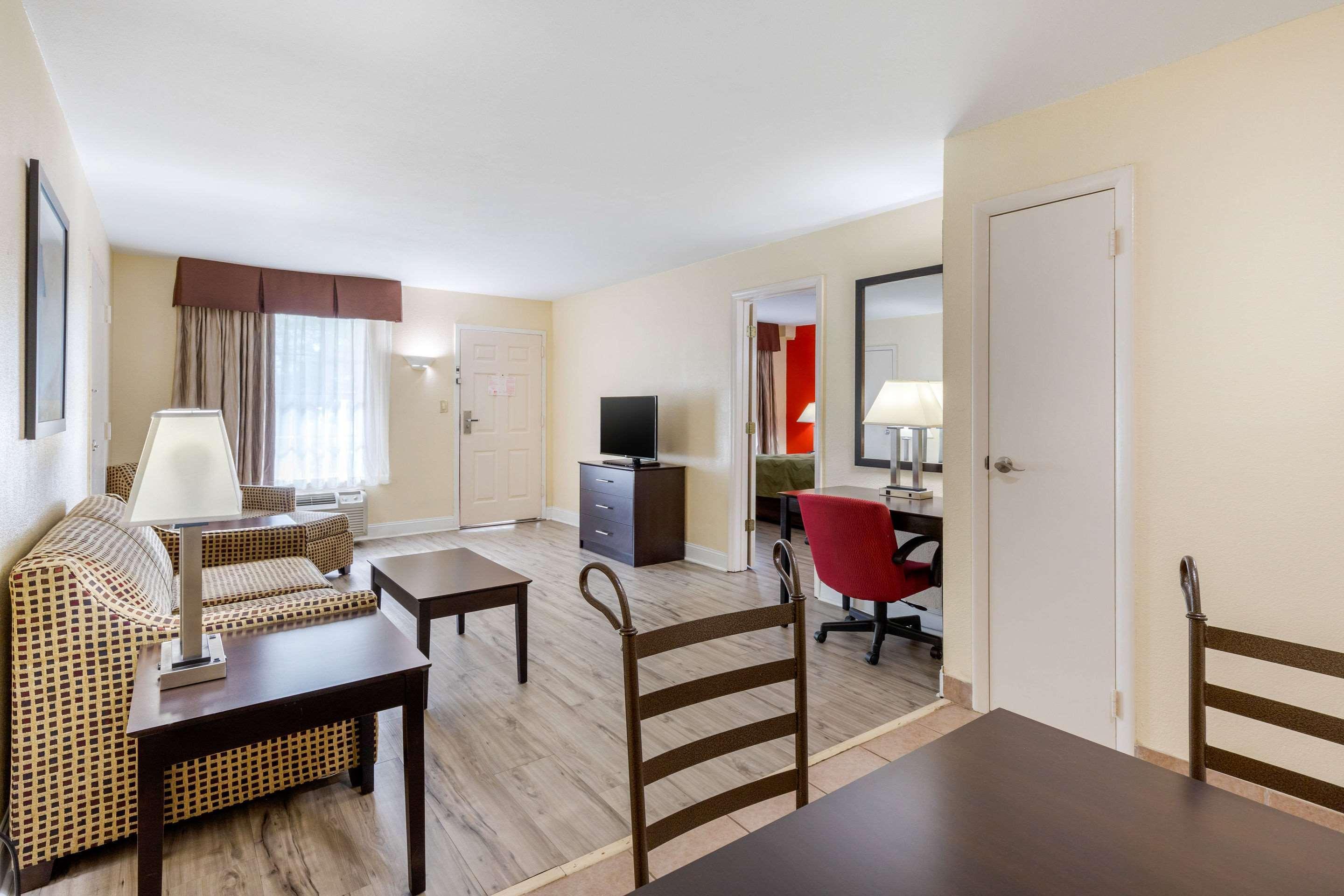 Quality Inn & Suites Lexington Luaran gambar