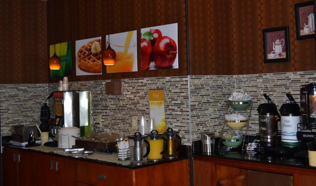 Quality Inn & Suites Lexington Luaran gambar