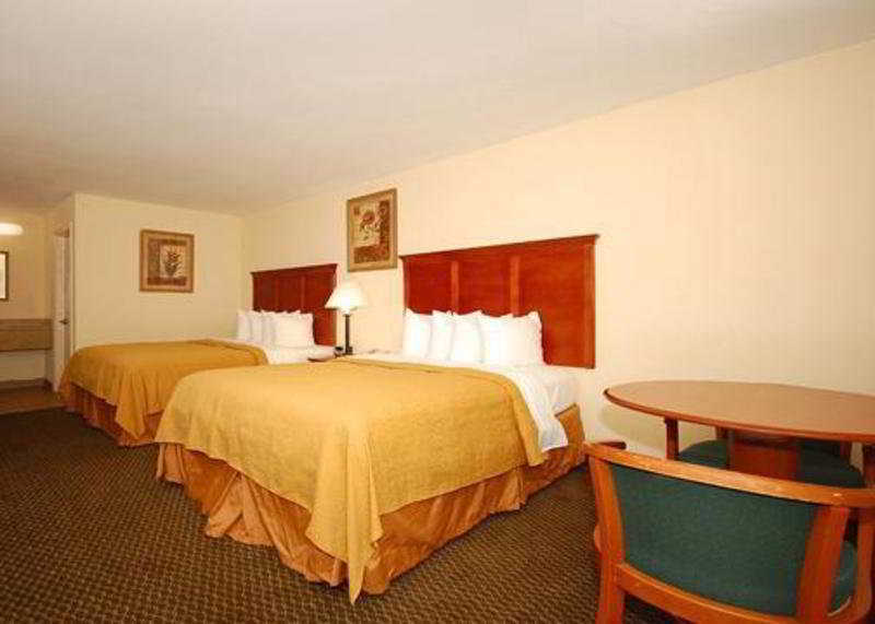 Quality Inn & Suites Lexington Bilik gambar